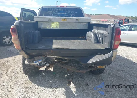 2003 Chevrolet Silverado 2500Hd Lt z USA, uszkodzony, nr VIN 1GCHK29U33E154255